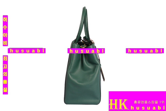 펜디 인기제품 투쥬르백 8BH250-19