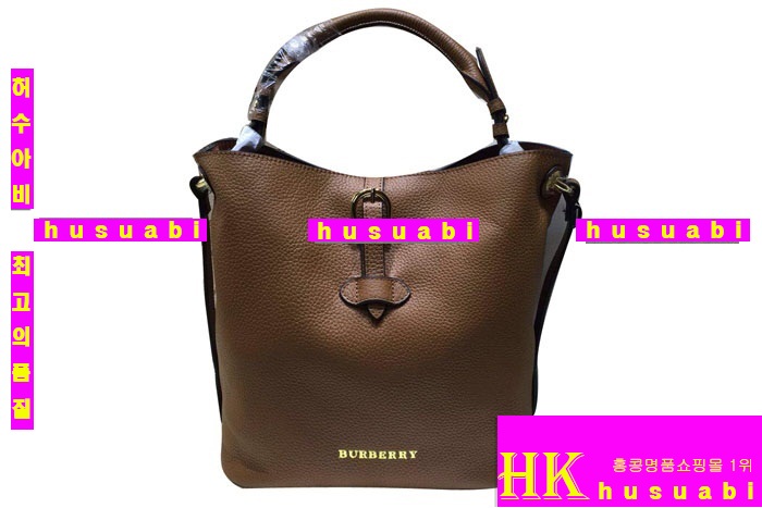 ★ 정품가죽사용★버버리 신상 숄더백 BU857141