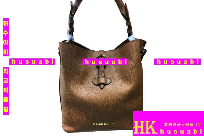 ★ 정품가죽사용★버버리 신상 숄더백 BU857141
