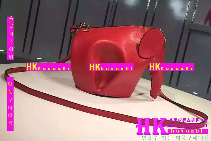 16로에베 가방 코끼리 신상 LO85474