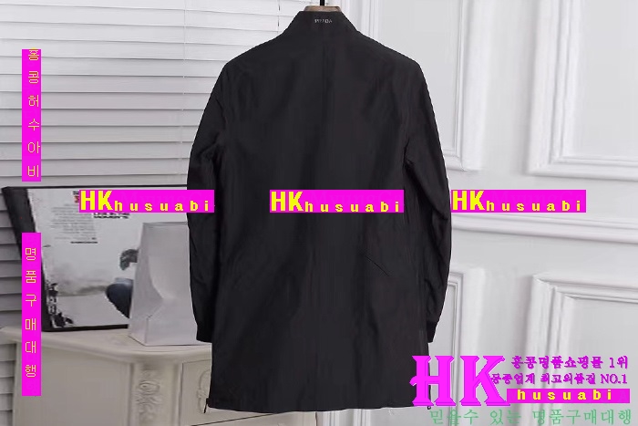 NEW 프라다 신상 남성 바람막이 자켓 PA170314-7