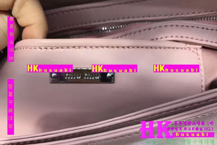 NEW 미우미우 신상 여성용 숄더백 MIU170413-36