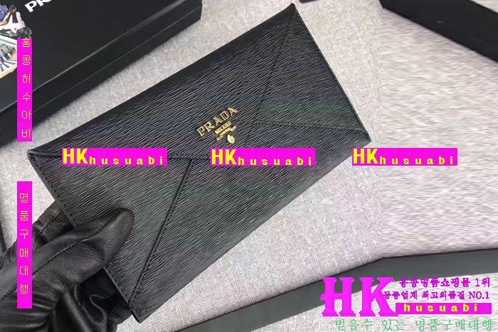 NEW 프라다 신상 인기 여성 클러치백  PA170429-69