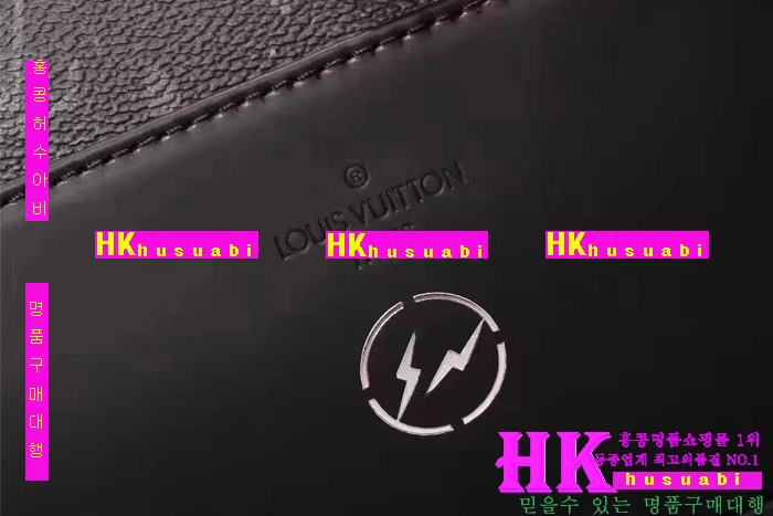 NEW 루이비통 익스프로러 백팩 M40527