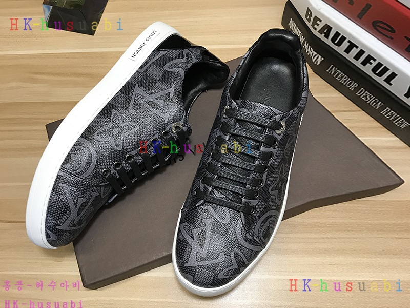 NEW 루이비통 남성용 스니커즈 LV8881-2