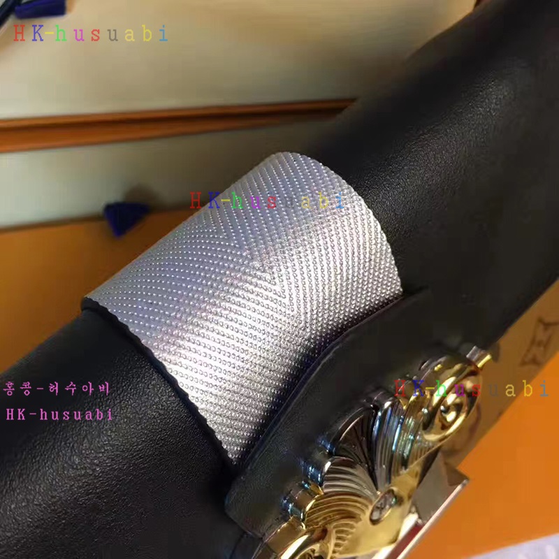 NEW 루이비통 컬럼 클러치 M44101