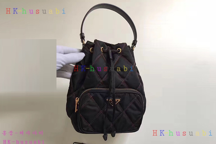 NEW 프라다 미니 숄더백 1BH038