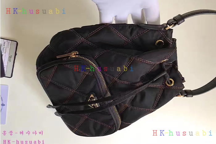NEW 프라다 미니 숄더백 1BH038