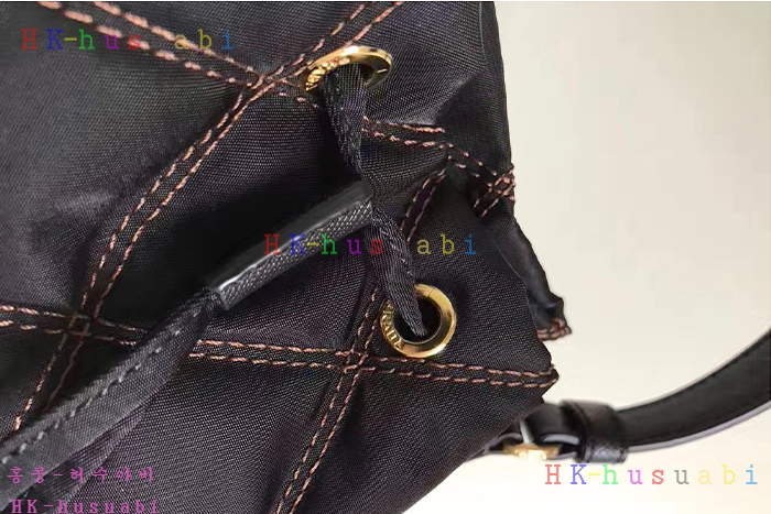 NEW 프라다 미니 숄더백 1BH038