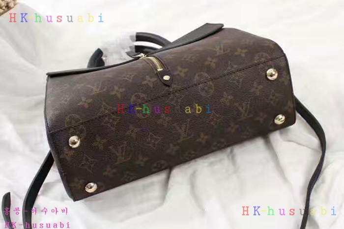 NEW 17S/S 루이비통 핸드  숄더백 40129