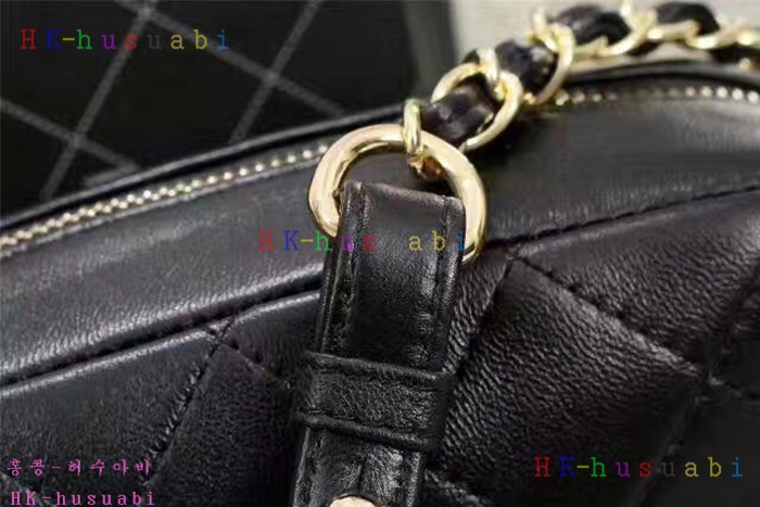 NEW 17F/W 샤넬 여성 미니 클로스 백A6822