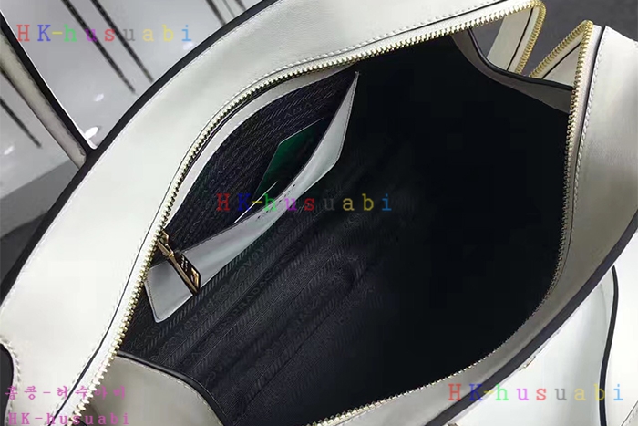 ★미러급★NEW 17F/W 프라다 신상에스플러네이드  토트백 1BA047-2