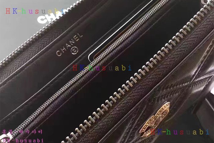 ★NEW★ 17F/W 샤넬 신상 여성 중지갑82718-1