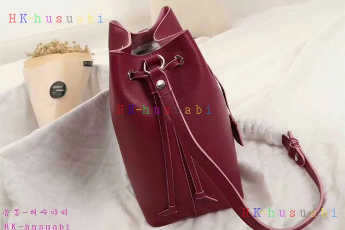 2017F/W 루이비통 락미 버킷 백 M54677
