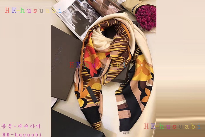 2017F/W 루이비통 여성용  스카프  LV719051-8