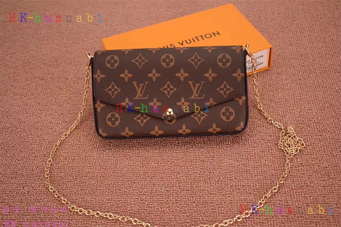 NEW 루이비통 (랜덤)WOC M61276