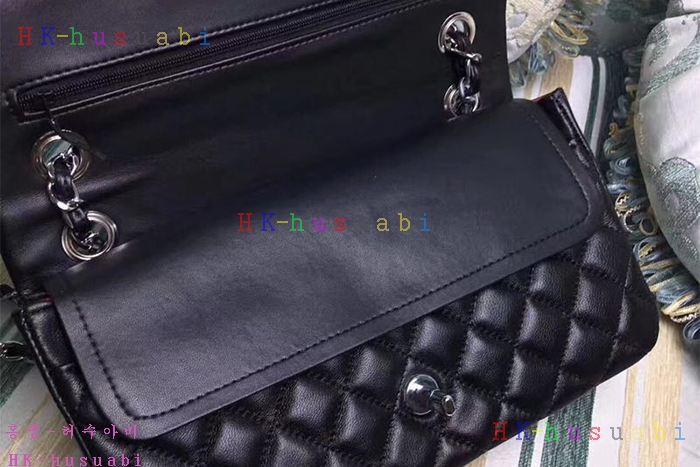 샤넬 클래식 2.55백 램스킨1112-1 안감 레드칼라