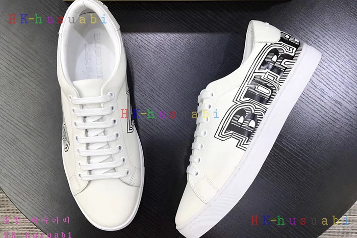 NEW  버버리 남성용 신발 BR55740-1