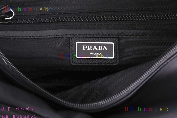 NEW 프라다 남여공용 숄더백 PR 1BD738