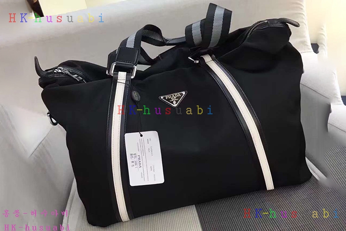 NEW 프라다 신상 남여공용 방나일론 토트백 2VG0