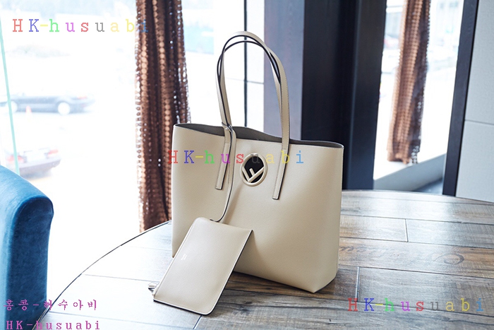 NEW 펜디 로고 쇼퍼백  F 8BH348A0ZGF11CE