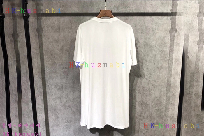 NEW 루이비통 슈프림 콜라보 반팔티 SP 69550