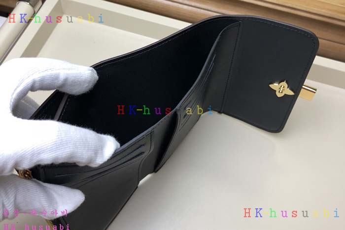 ★미러급★ 루이비통 컴팩트 지갑 M62578