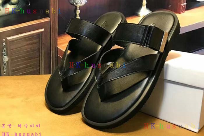 NEW  베르사체  남성용 슬리퍼 V47754