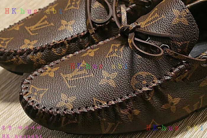 NEW 루이비통 남성용 스니커즈  LV954115