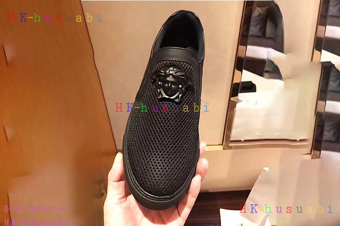 NEW 2018SS 베르사체 남성용 스니커즈 V99510
