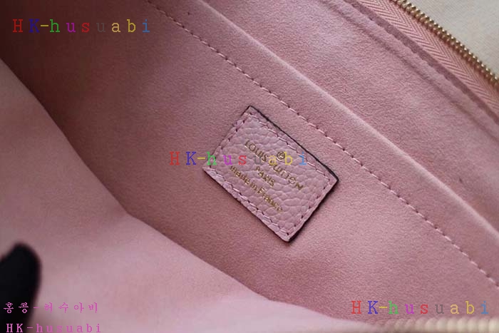 NEW 2018SS 루이비통 데일리 파우치 M64590-4