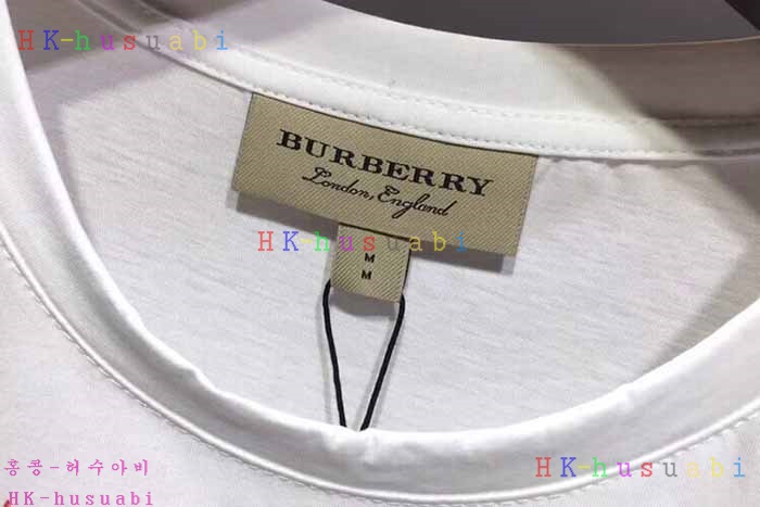 NEW 버버리 반팔티 신상 BB 955404