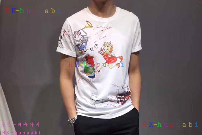 NEW 버버리 반팔티 신상 BB 955404