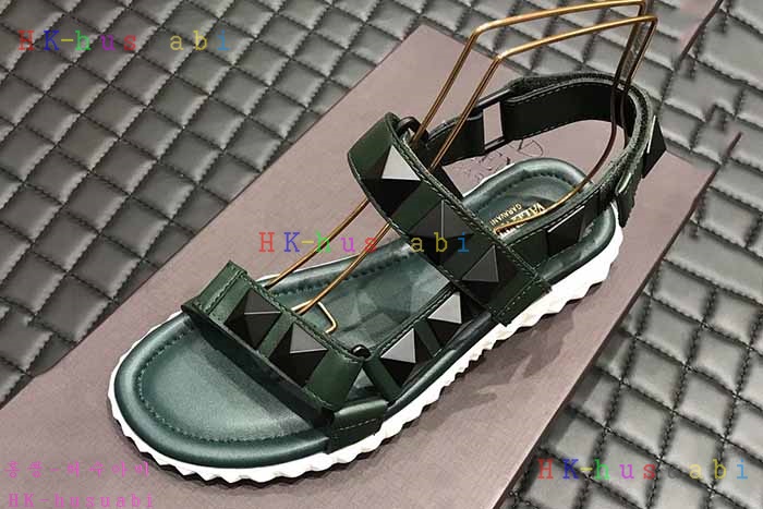 NEW 20188SS 발렌티노 남성용 샌들 V 11152