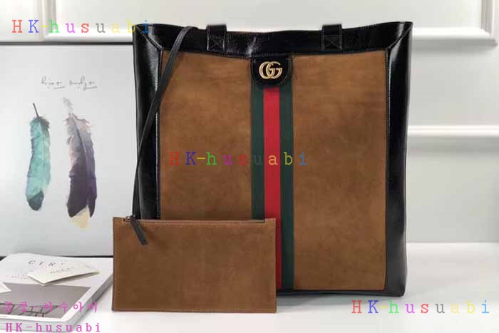★미러급★ 구찌 GG수프림 토트백 GU 519335