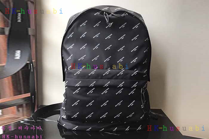 NEW 발렌시아가 신상 백팩  BL 933