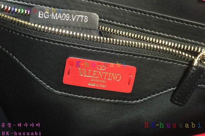 ★미러급★ 발렌티노 락스터드 가죽쇼핑백 신상 V 7995-3