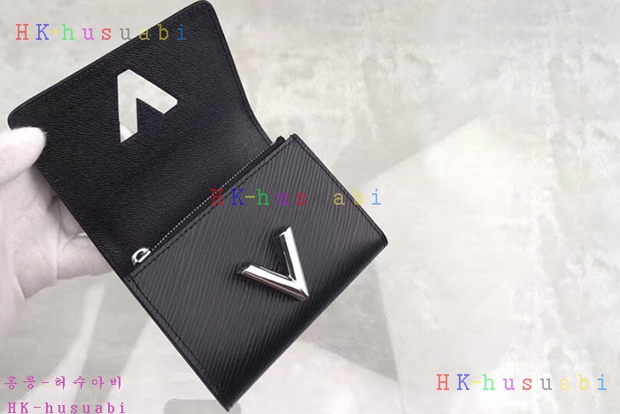 ★미러급★ 루이비통 트위스트 컴팩트 월릿 M64414