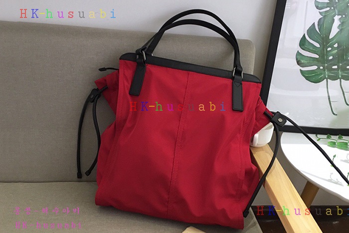NEW 버버리 토트백 신상   B 95887-4