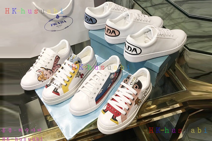 NEW  프라다 여성용 스니커즈 PR 474767