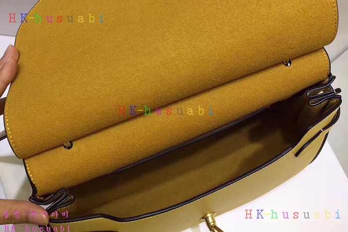 ★미러급★ 멀버리 앰벌리 사첼백 MB HH4703