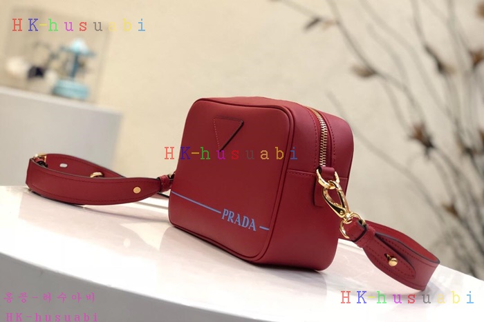 ★미러급★ 프라다 코믹프린트 카메라백 P  1BH093-9