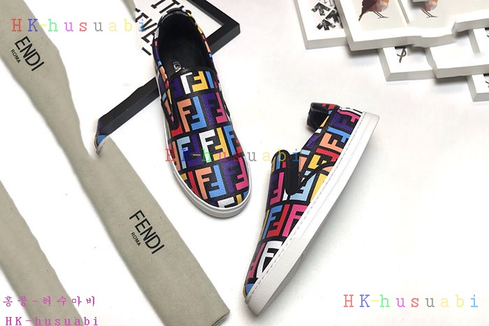 NEW 펜디 남성용 신발 FD 445581