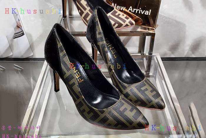 NEW 펜디 여성용 신발 FD 957774