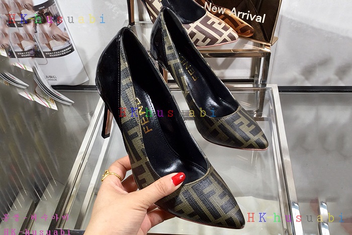 NEW 펜디 여성용 신발 FD 957774