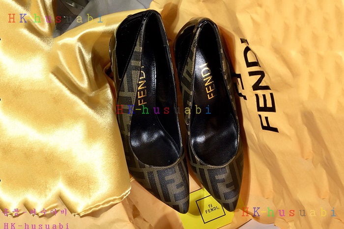 NEW 펜디 여성용 신발 FD 957774