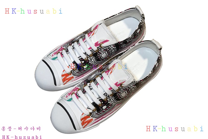 NEW 버버리 남여공용 신발 BB 77716