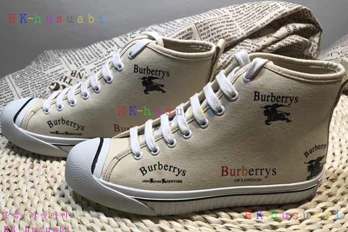 NEW 버버리 남여공용 신발 BB 77717