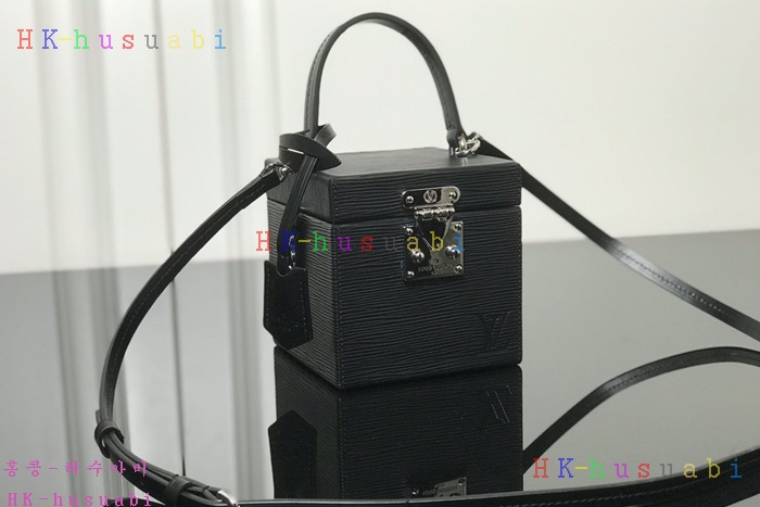 ★미러급★ 루이비통 블리커 박스 LV M52466