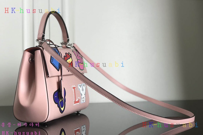 ★미러급★ 루이비통 클루니 BB 토트백 LV M52484-3